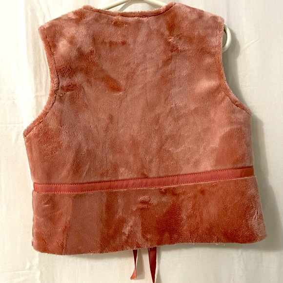 Miss Rabbit Girl Vest Size 14 - Picture 3 of 3